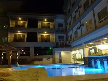 Hotel Circle Inn - Iloilo City Center