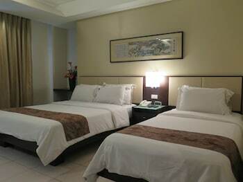 Hotel Circle Inn - Iloilo City Center