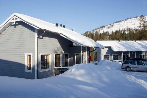 Sallainen Cottages