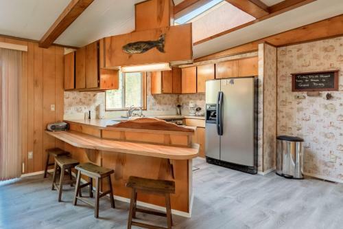 Redwood Coast River House