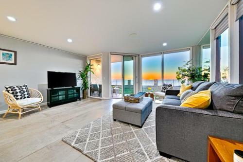 Sol-190 Solana Sunsets & Oceanfront