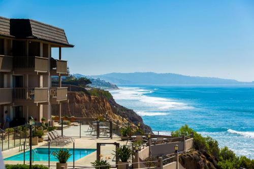 #747 - Del Mar Beach Club Retreat