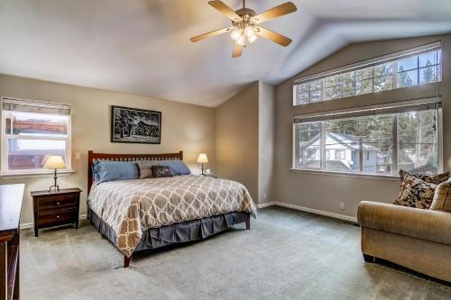 1144gb The Golden Bear Retreat Home