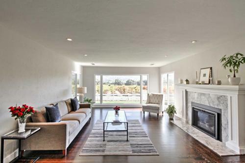 Beautiful Sonoma House With Patio And Vineyard Views!