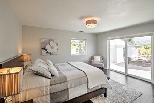 Beautiful Sonoma House With Patio And Vineyard Views!