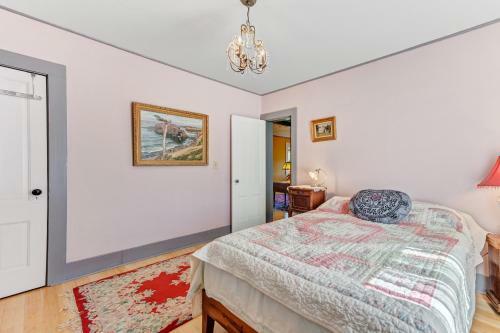 Lush And Warm 2br House In Sonoma Home