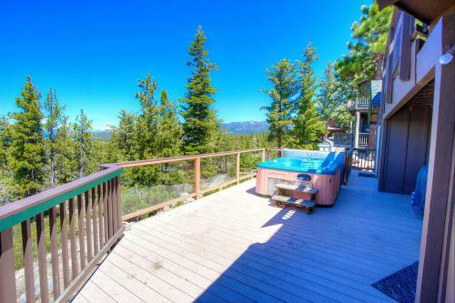 Heavenly Lake View Retreat By Lake Tahoe Accommodations