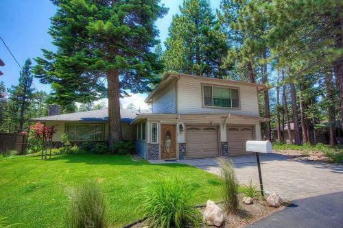 Meadowview Hideaway By Lake Tahoe Accommodations