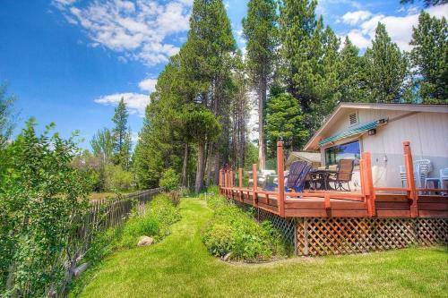 Meadowview Hideaway By Lake Tahoe Accommodations