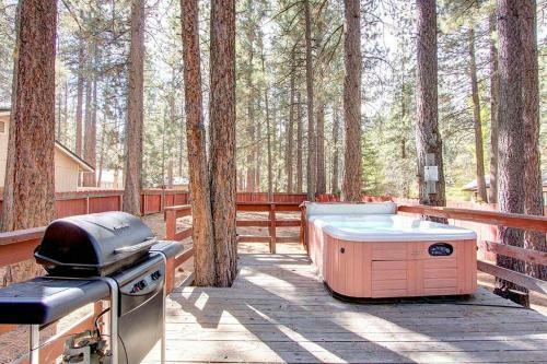 Tahoe Island Hideaway By Lake Tahoe Accommodations
