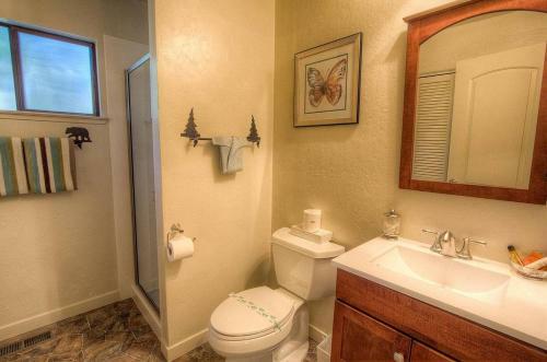 Rocky Top Retreat By Lake Tahoe Accommodations