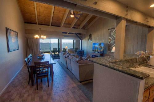 Sky Lake Splendor By Lake Tahoe Accommodations