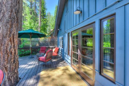 Foursome Cabin Cabin
