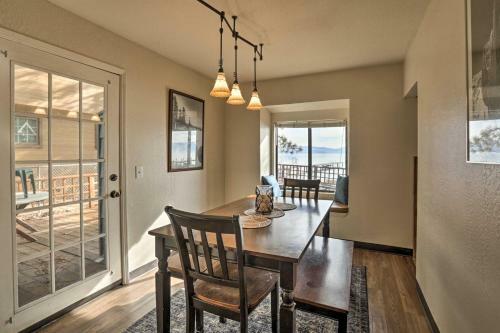 Lakefront Living With On-site Beach 8 Mi To Ski