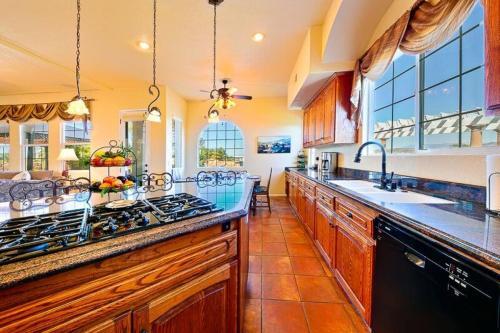 Tv-404 Endless Vineyard Views