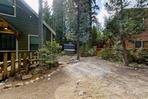 Little Tahoma