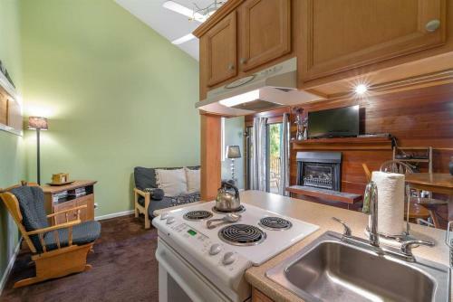 Spruce By Avantstay - The Eagles Nest! Central Northshore Location!