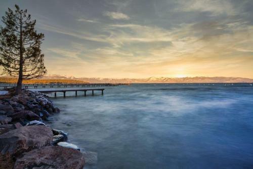 Spruce By Avantstay - The Eagles Nest! Central Northshore Location!