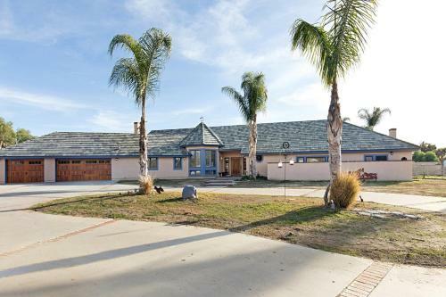 3439depv Villa