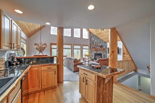 Rustic Alma Cabin On 2 Acres Hot Tub And Mtn Views!