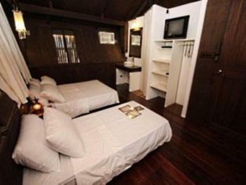 Hostal Boracay Pito Huts