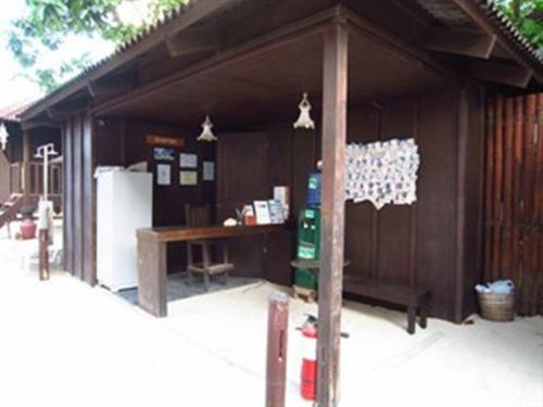 Hostal Boracay Pito Huts