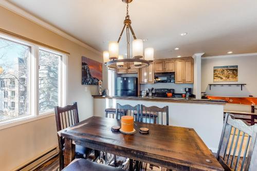 Townsend Place - Beaver Creek Retreat