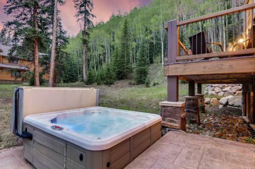Breckenridge House With Deck And Hot Tub On 1 Acre!