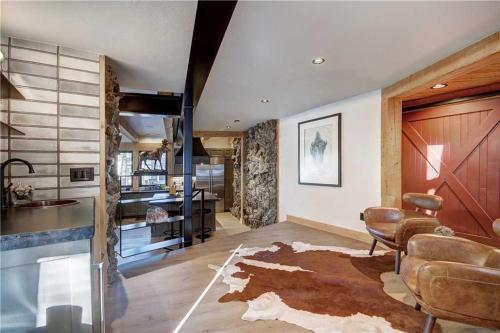 Arrow Darrow Home