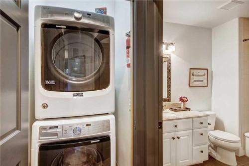 Great Escape Townhouse