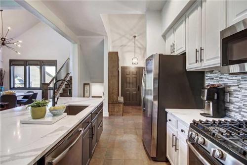 Great Escape Townhouse
