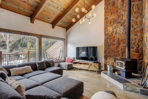Eagle Ridge Escape Townhouse