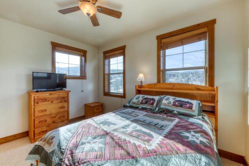 Vista Point Home
