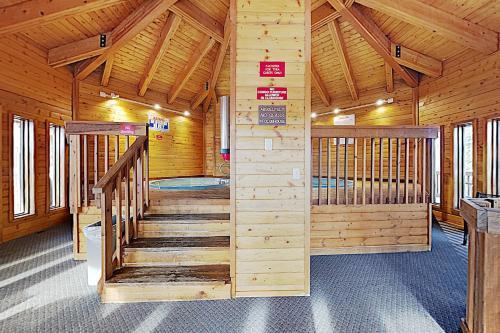 Apartamento New Listing! Ski-in Ski-out Corner Unit