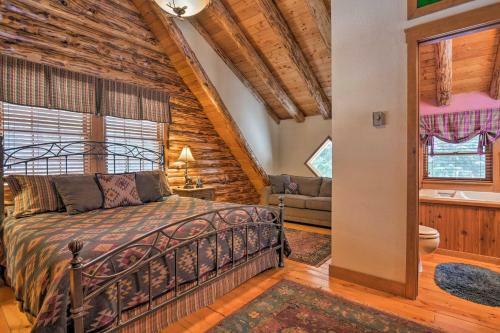 Quintessential Breckenridge Cabin With Hot Tub!