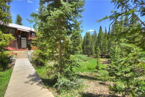 Breckenhaus Cabin