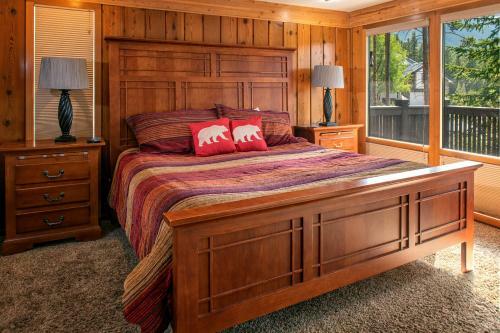 Lonestar Lodge