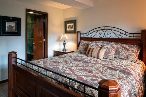 Lonestar Lodge