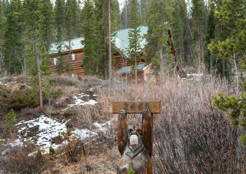 Elk Meadow Lodge