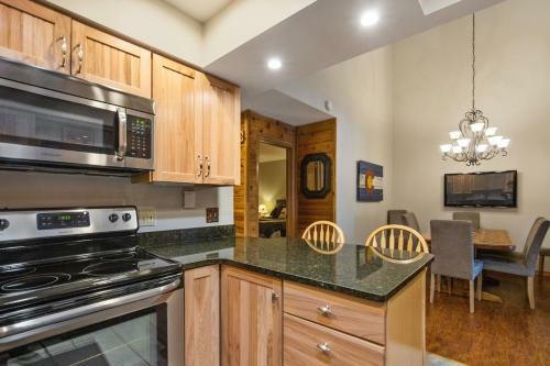 Ski Hill 2 Bdr And Loft - Close To Slopes And Downtown