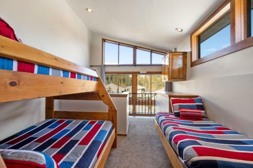 Ski Hill 2 Bdr And Loft - Close To Slopes And Downtown