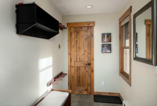 High Street Chalet