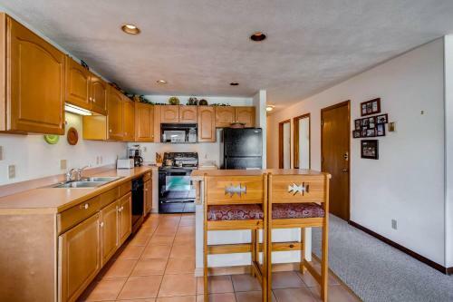 Apartamento 3 Br Unit With Fireplace & Mountain Views Condo