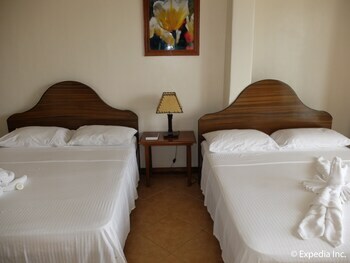 Hotel Turtle Inn Resort