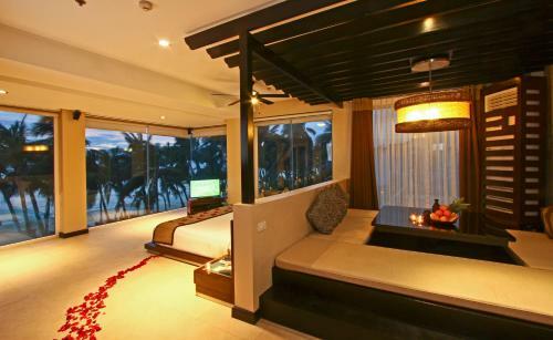 Hotel Two Seasons Boracay Resort