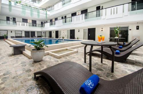 Hotel Nandana Boracay