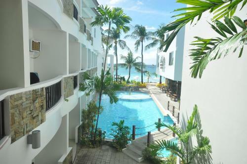 Hotel Boracay Ocean Club Beach Resort
