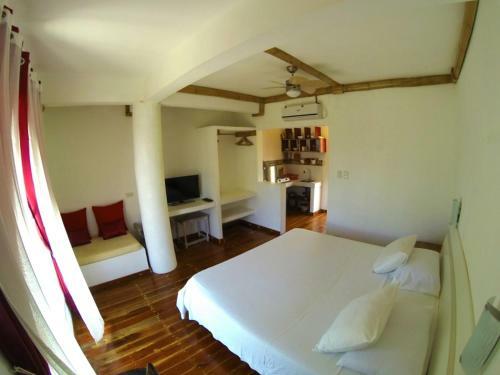 Hostal Lanterna Hotel Boracay