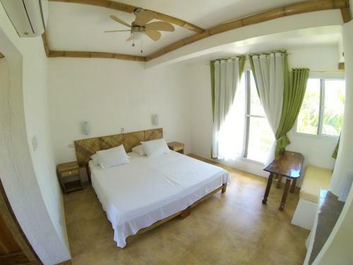 Hostal Lanterna Hotel Boracay