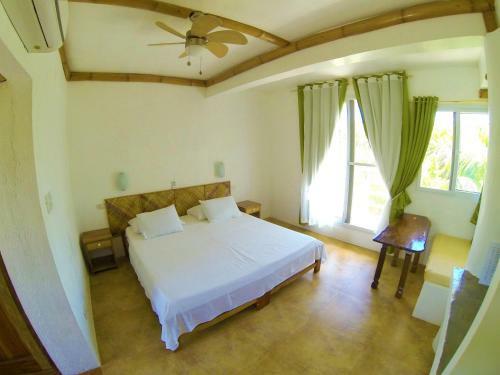 Hostal Lanterna Hotel Boracay